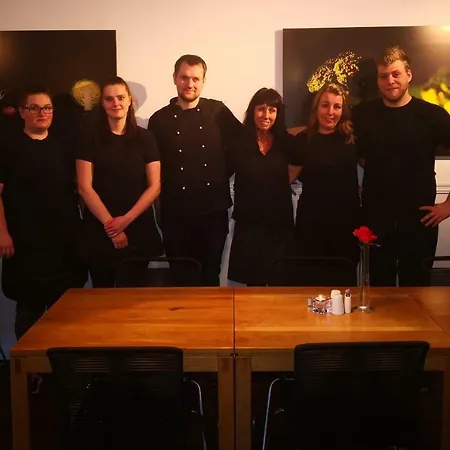 Somna & Gjestegard Motel