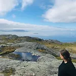 Somna & Gjestegard * Vik (Somna)